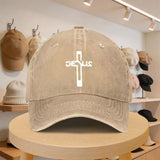 A Men'S Baseball Cap Featuring a Cross Design thumbnail 4
