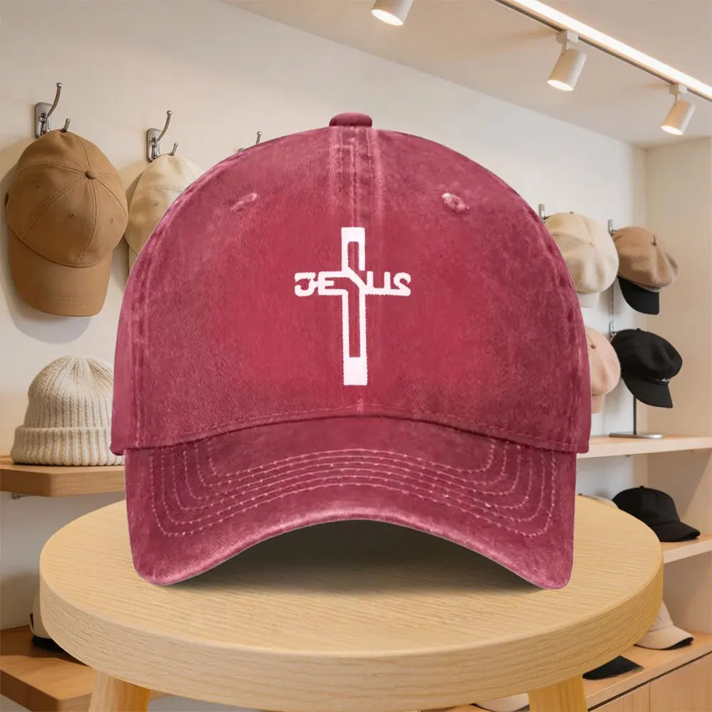 A Men'S Baseball Cap Featuring a Cross Design